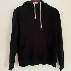 PACT organic cotton black pull over hoodie. Like new. Small.